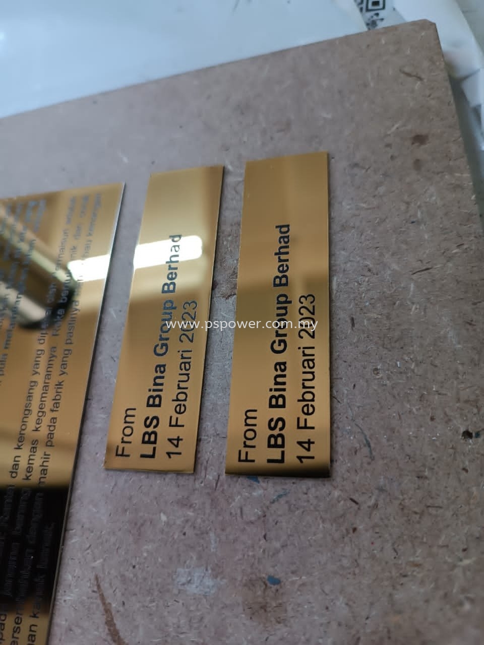 Direct Printing service on Gold Mirror Stainless Steel