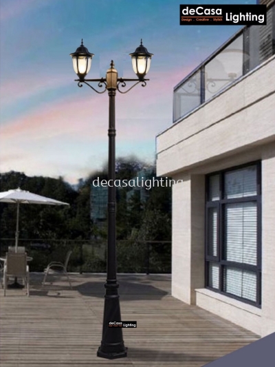 Outdoor Double Head Pole Light / Garden Light