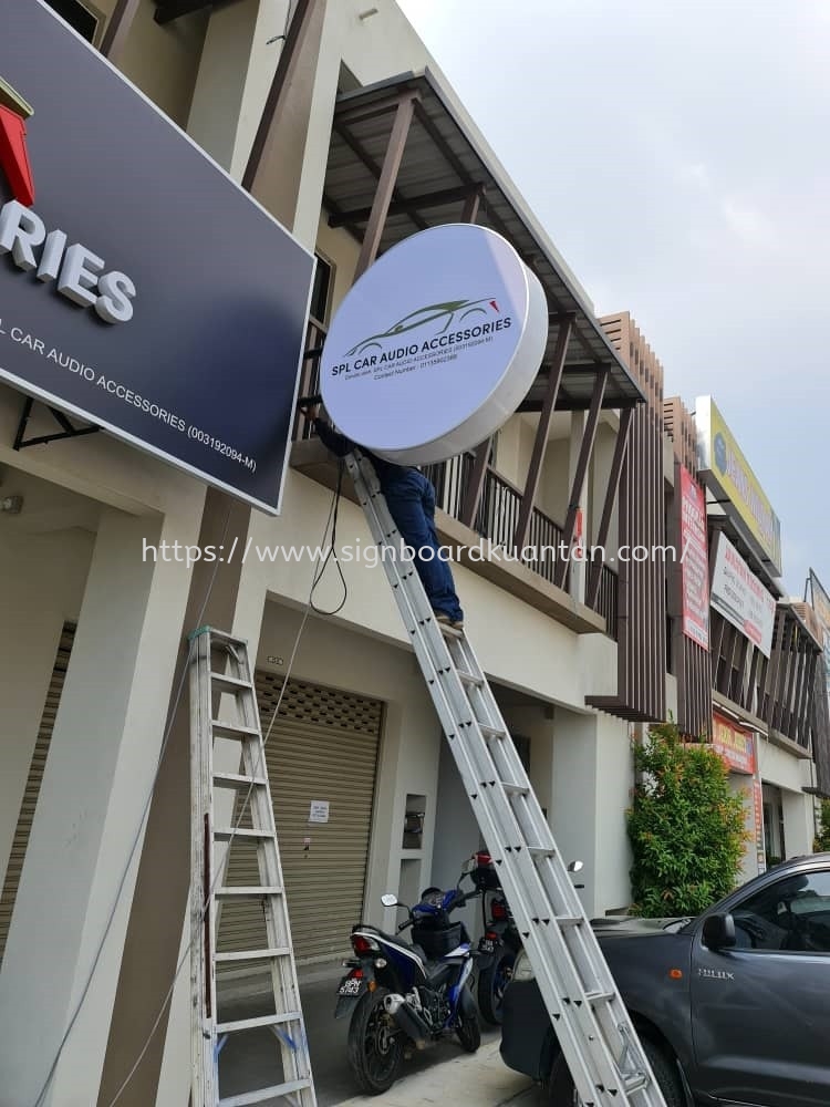 DOUBLE SIDE LIGHTBOX SIGNBOARD INSTALLATION SERVICE AT GEMBANG PAHANG MALAYSIA