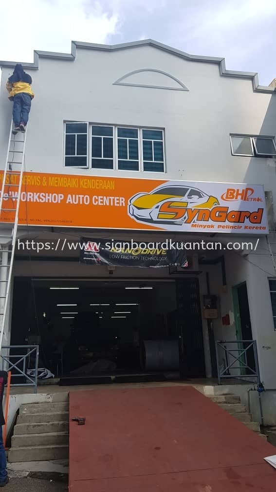 DE'WORKSHOP AUTO CENTER LIGHTBOX AT KUANTAN GAMBANG