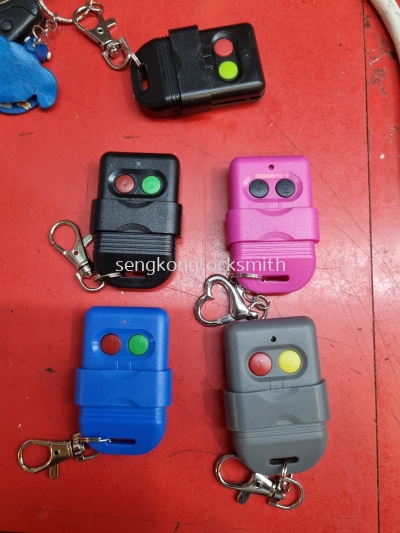 duplicate auto gate remote control 