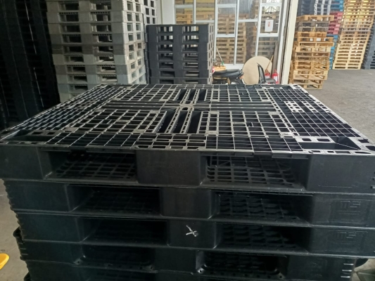 Plastic Pallet