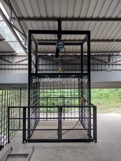 LIFT GRILL CAGE WITH PLYWOOD @JALAN BUKIT PERMAI UTAMA SATU, BUKIT PERMAI INDUSTRIAL PARK, CHERAS, KUALA LUMPUR 