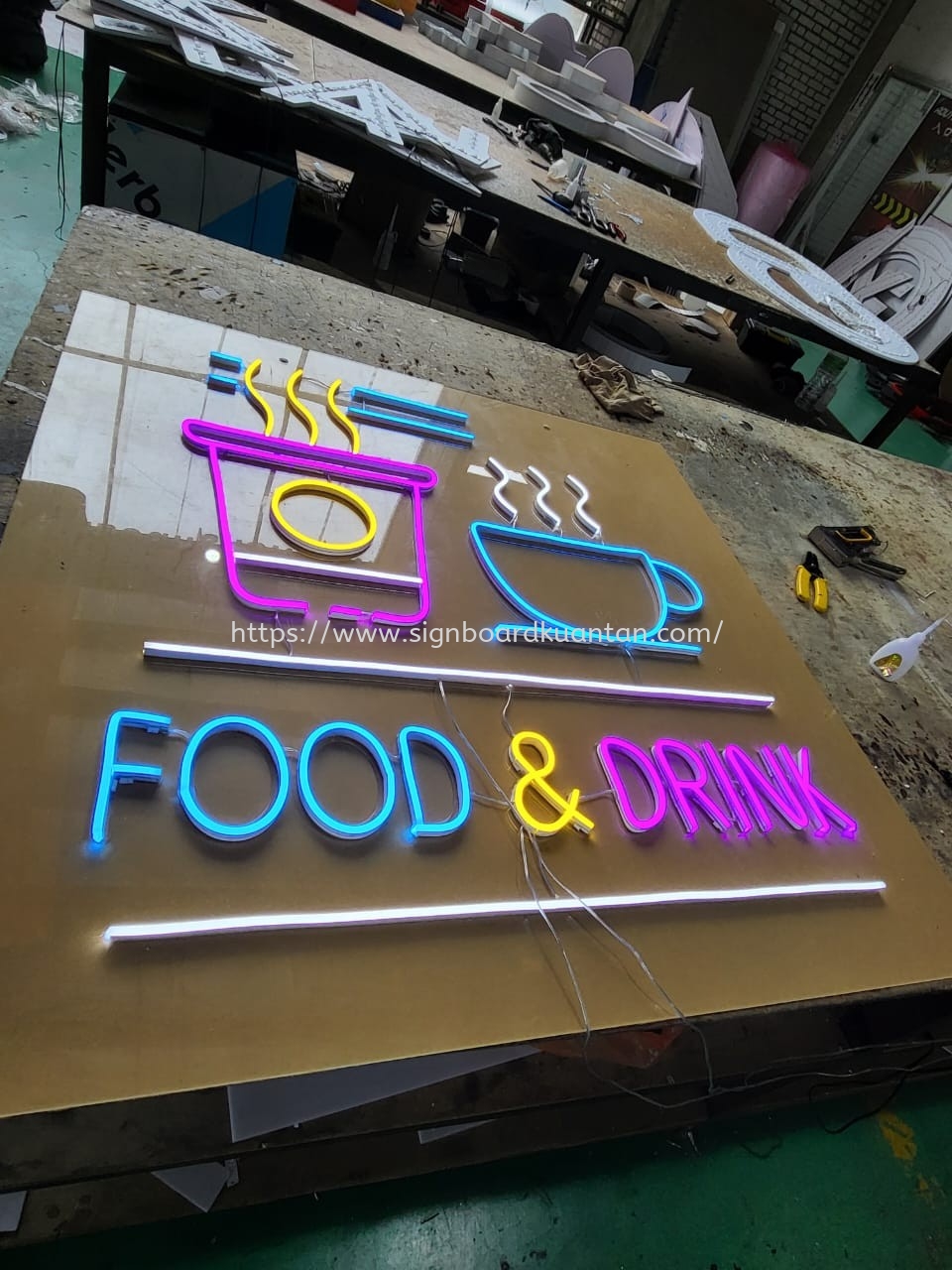 FOOD & DRINK INDOOR LED NEON SIGN AT GREATSIGN KUANTAN 