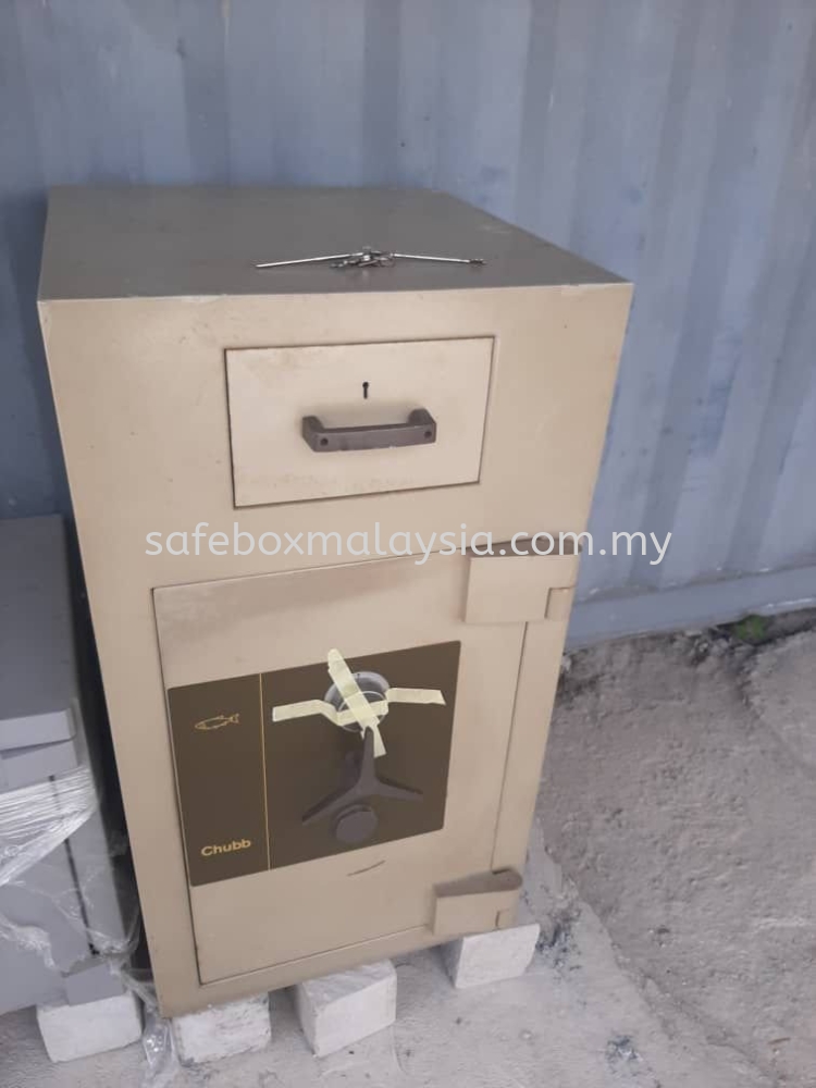 USED SAFE