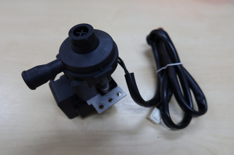 TRANE PSB-12 CEILING CASSETTE WATER PUMP (AC220-240V/50/60HZ,12W) (4MCC3518KOOA)
