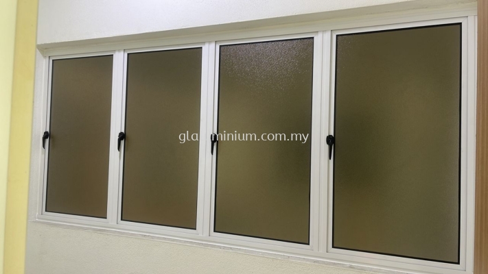 Casement window 4 panel @Green Residence, Cheras 