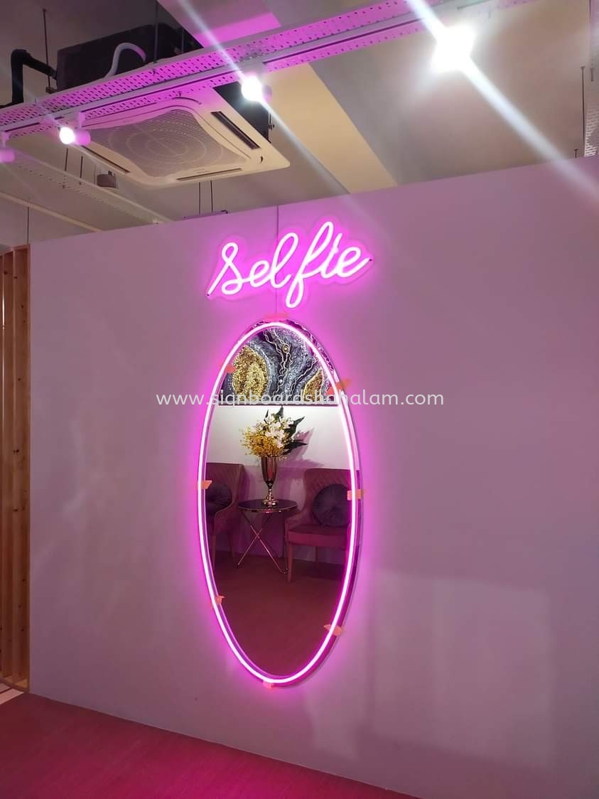 LED NEON LIGHT SIGN MAKER AT SELANGOR, SETAPAK, SEGAMBUT, MONT KIARA, CHERAS, SRI HARTAMAS