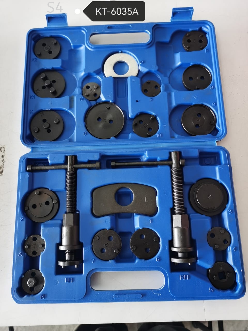 21Pcs Universal Brake Pad Wind-back Caliper Kit