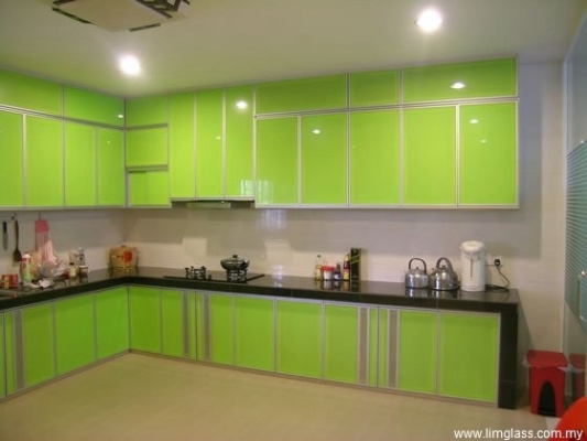 Kerja Kabinet Dapur Tersuai - Yong Peng