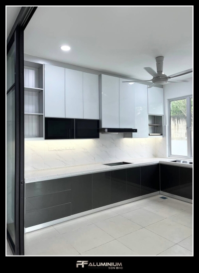 Aluminium Kitchen Cabinet 