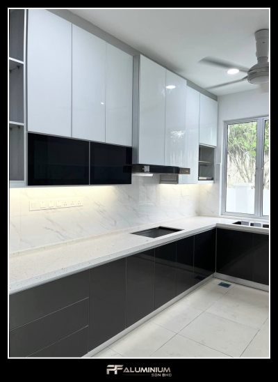 Aluminium Kitchen Cabinet 