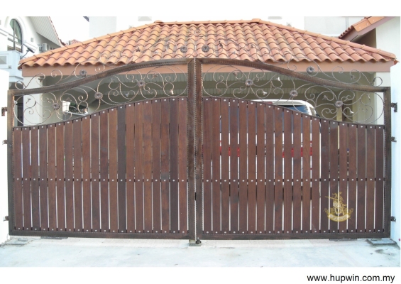 Wrought Iron Gate Reference - Klang