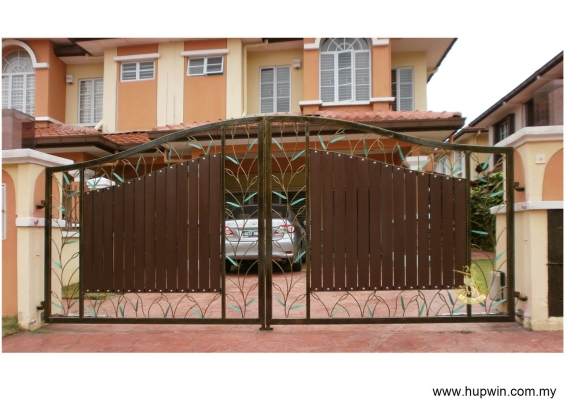 Wrought Iron Gate Reference - Klang