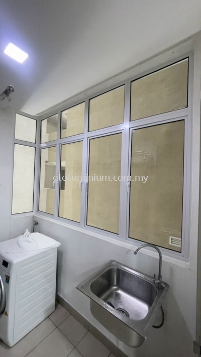 Casement window 4 + Above fit glass @Uptown Residences, Jalan SS21/60,Damansara Utama, Petaling Jaya 