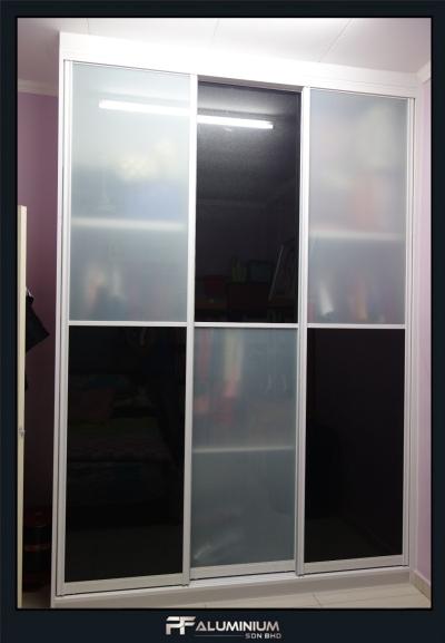 Custom Seremban Wardrobe Works 