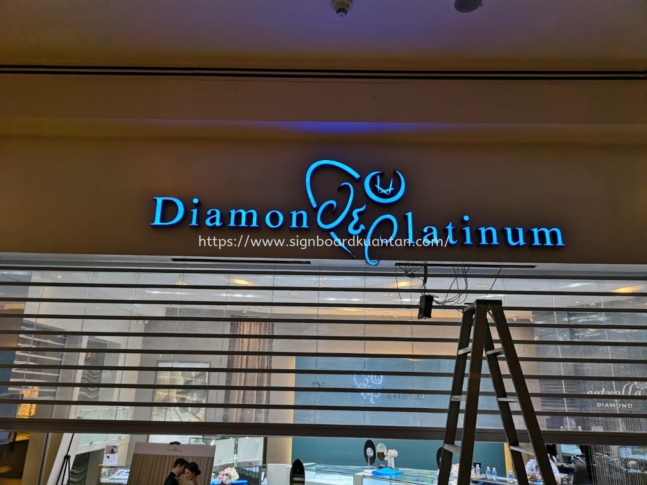 DIAMOND & PLATINUM INDOOR 3D LED FRONTLIT SIGNAGE AT KUANTAN AIR PUTIH