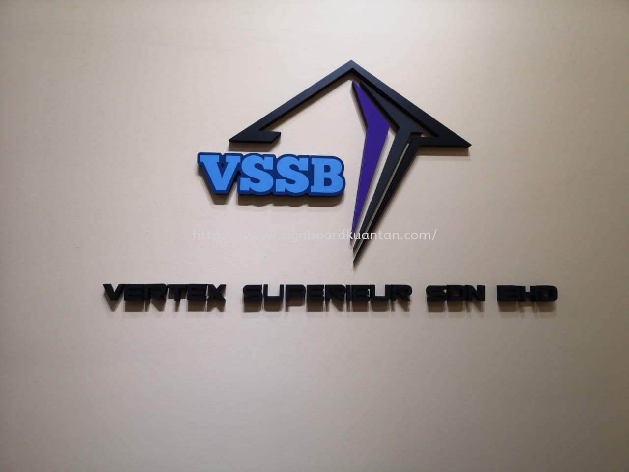 VERTEX SUPERIEUR INDOOR PVC FOAM BOARD 3D LETTERING SIGNAGE AT KUANTAN AIR PUTIH 