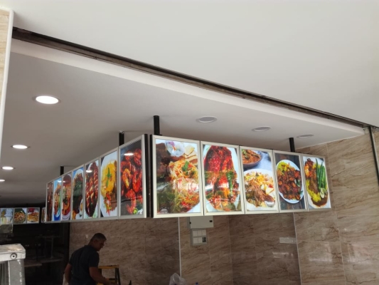 Magnetic LED menu light box 