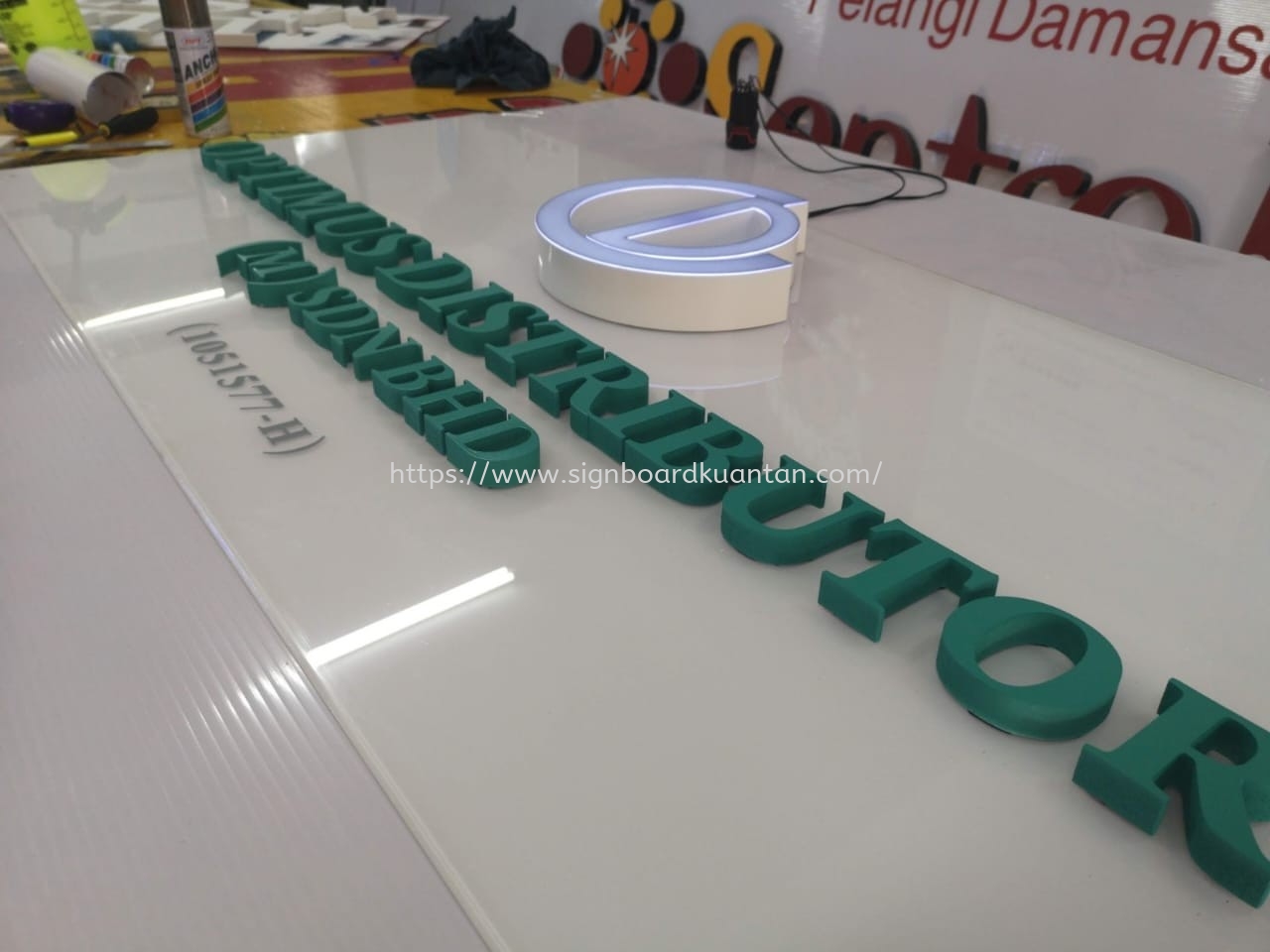 OPTIMUS DISTRIBUTOR INDOOR ACRYLIC POSTER FRAME WITH 3D LED FRONTLIT LOGO & 3D LETTERING SIGNAGE 