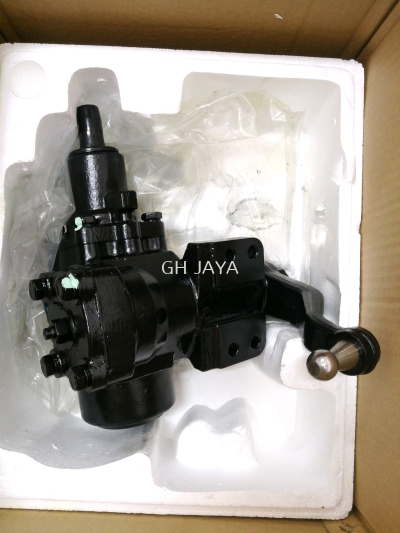 TOYOTA LN106 POWER STEERING BOX ( NEW ) 