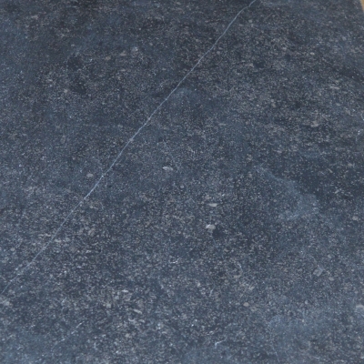 Natural Limestone : Petite Granite 