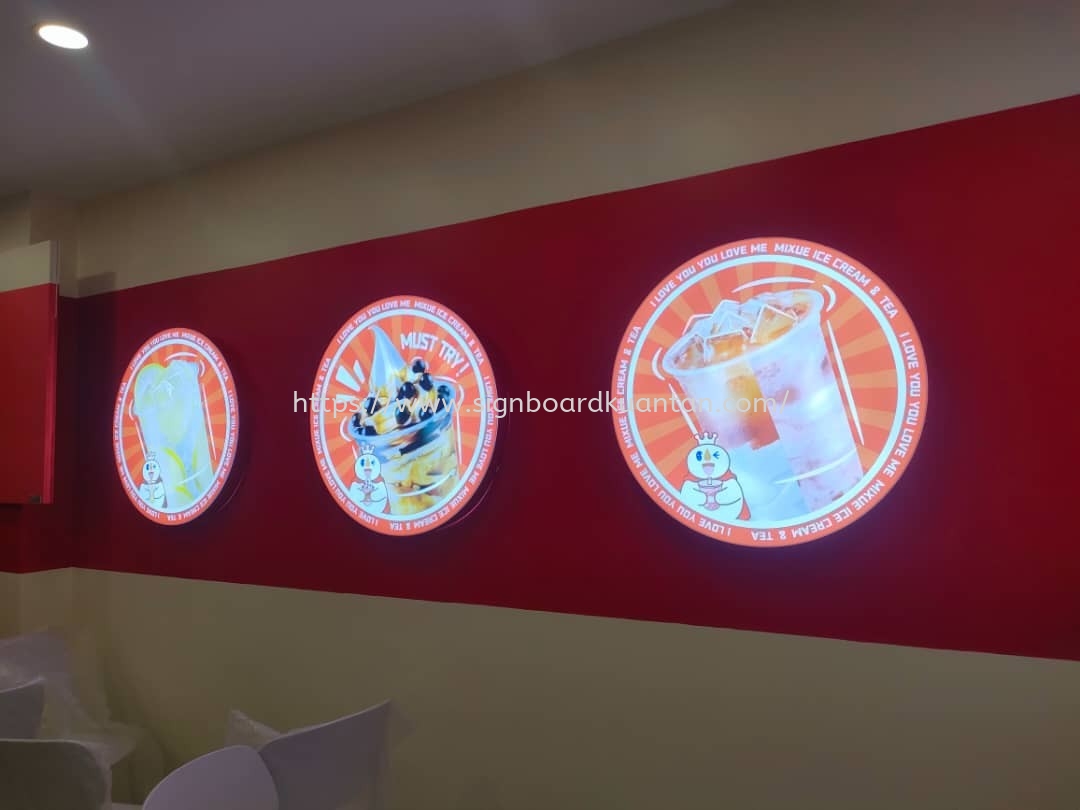 MIXUE KEDAI MINUMAN DAN AISKRIM OUTDOOR & INDOOR 3D LED FRONTLIT SIGNAGE & WALLPAPER PRINTING  