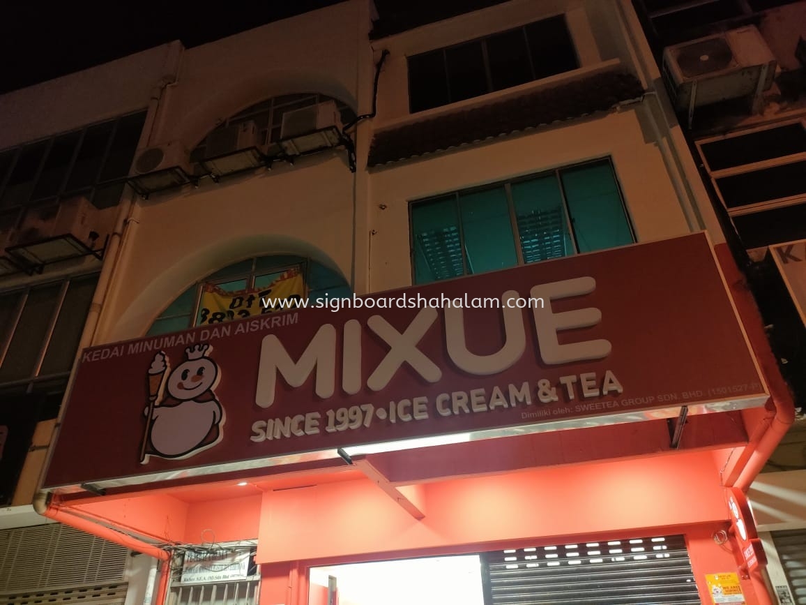 MIXUE KEDAI MINUMAN DAN AISKRIM OUTDOOR & INDOOR 3D LED FRONTLIT SIGNAGE & WALLPAPER PRINTING