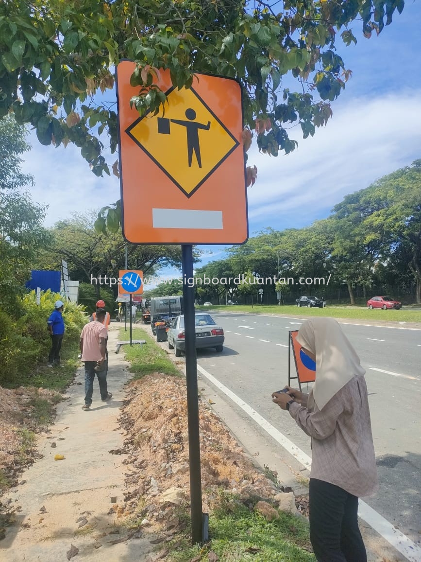 ROAD SIGNAGE SUPPLY & INSTALL AT KUANTAN AIR PUTIH 