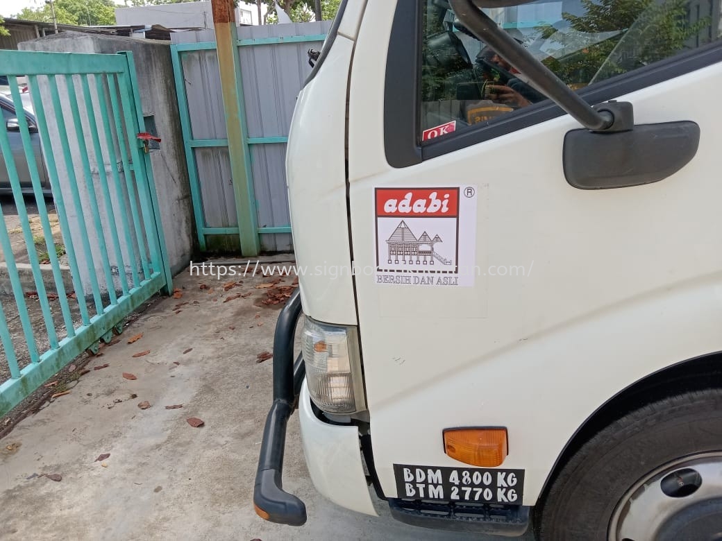 TRUCK LORRY & VAN STICKER PRINTING AT KUANTAN AIR PUTIH 