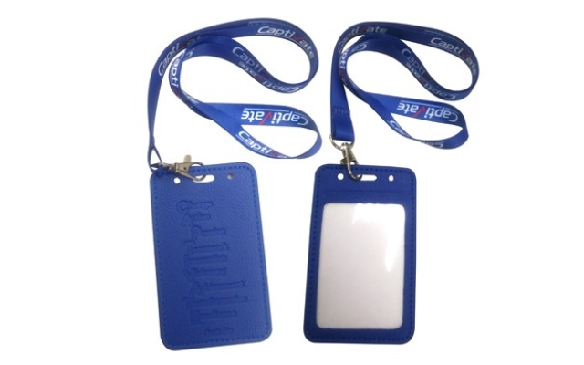 L1414 ID Card Holder with Lanyard