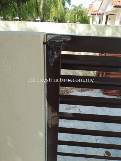 To Modify, Repair and Touch Up Old Gate - Shah Alam