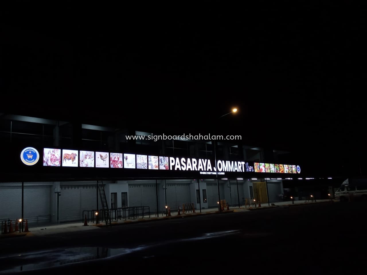 PASARAYA JOMMART OUTDOOR 3D LED FRONTLIT SIGNAGE 