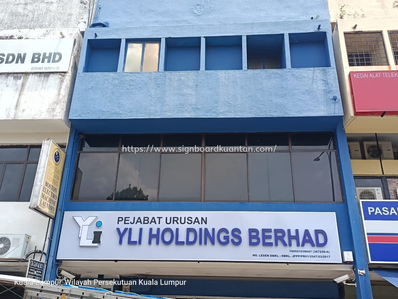 YLI HOLDINGS PEJABAT URUSAN OUTDOOR 3D LED FRONTLIT SIGNAGE AT KUANTAN AIR PUTIH 