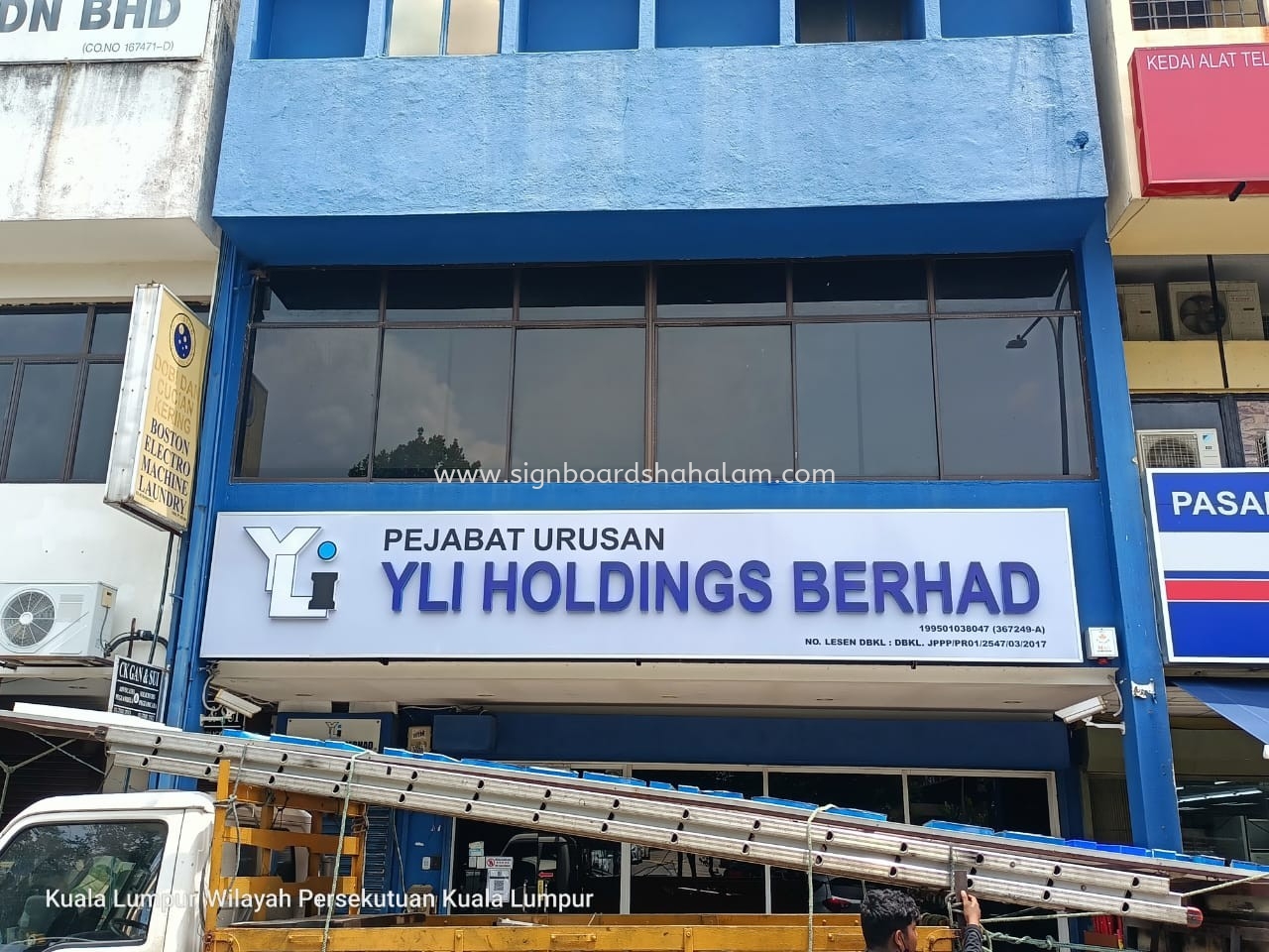 YLI HOLDINGS PEJABAT URUSAN OUTDOOR 3D LED FRONTLIT SIGNAGE AT KUANTAN AIR PUTIH