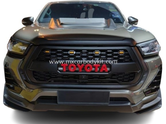 TOYOTA HILUX 2021 2.4 MODELISTA FRONT SKIRT WITH FOG LAMP COVER 