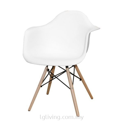 CHILE II ARM CHAIR (WHITE)