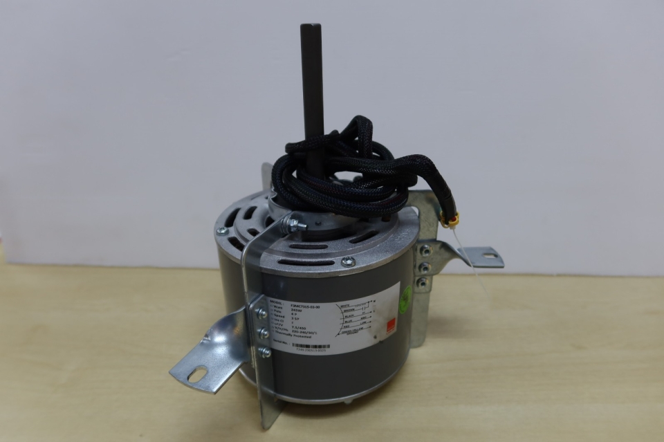KRUGER F3MC7315-03-00 MOTOR C/W CAPACITOR 7.5UF & BRACKET(245W 220-240V/50HZ/1PH 4P-1)(KDD 9/7)(OEM)