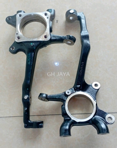 TOYOTA REVO GUN125 FRONT KNUCKLE ARM