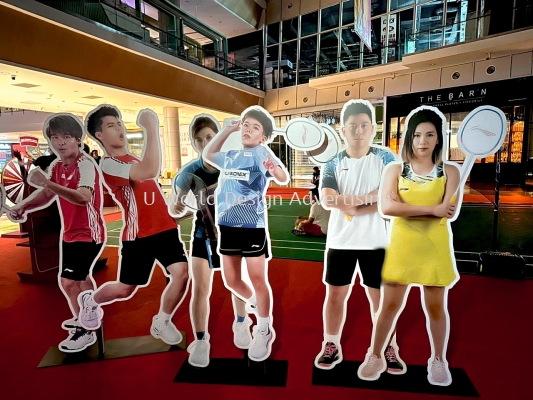 LI-NING BADMINTON PLAYER HUMAN STANDEE FIGURINE FOAM BOARD WITH METAL STAND AT IOI MALL, KLANG, KLANG VALLEY, KL, SELANGOR, MALAYSIA