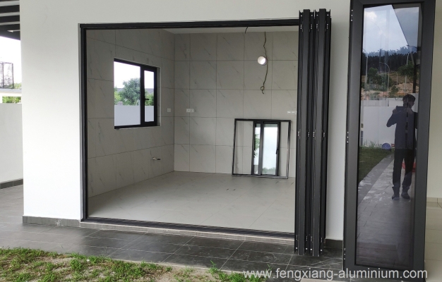 Aluminium Folding Door Sample