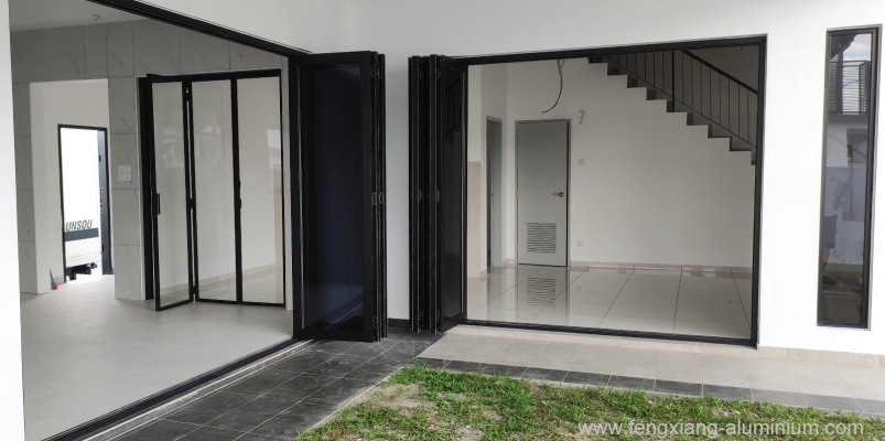 Aluminium Folding Door Sample