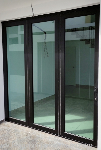 Aluminium Folding Door Sample