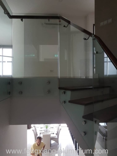 Staircase Glass Railing Yong Peng