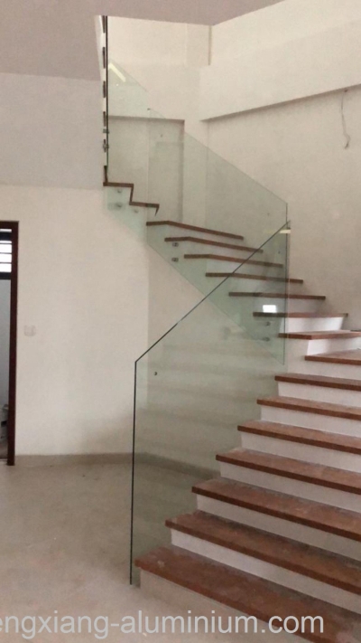 Staircase Glass Railing Yong Peng