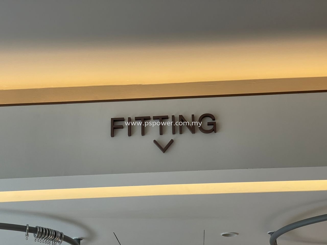 3D lettering Fitting room signage