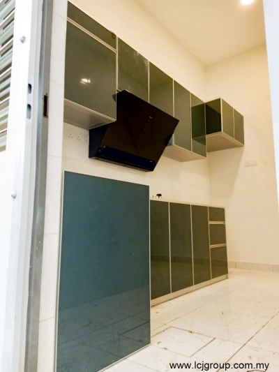 Rujukan Kabinet Dapur Aluminium