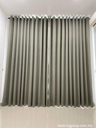 Classic Monochrome Curtain Reference 