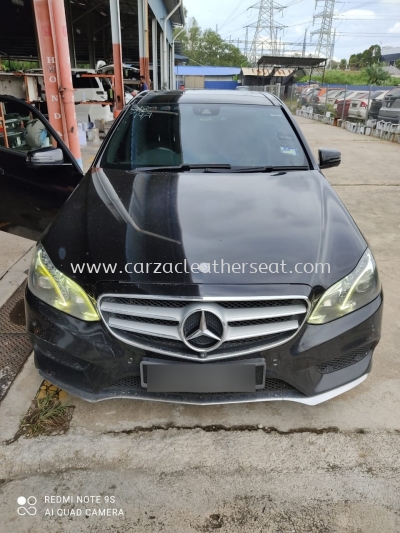 MERCEDES E250 SWITCH LOGO SPRAY 