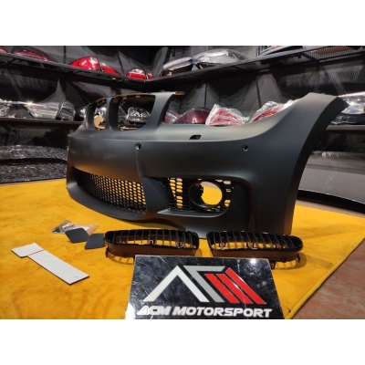 E87 1m Style Front Bumper PP W/ Fog Lamp Cover